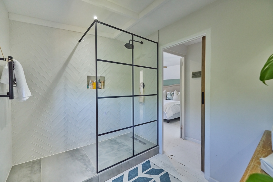 4 Bedroom Property for Sale in Milkwood Park Western Cape